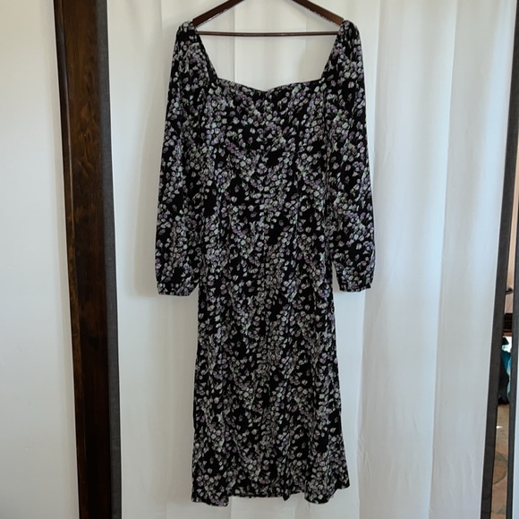 Black Missguided midi dress with purple, blue, green floral print. Size 8 Tall! - Picture 4 of 4